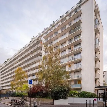 Comodo Cerca Del Rio Sena Parigi